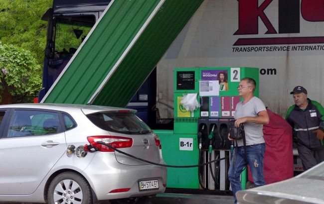 Gasoline prices in Ukraine may surge sharply: Expert explains reason