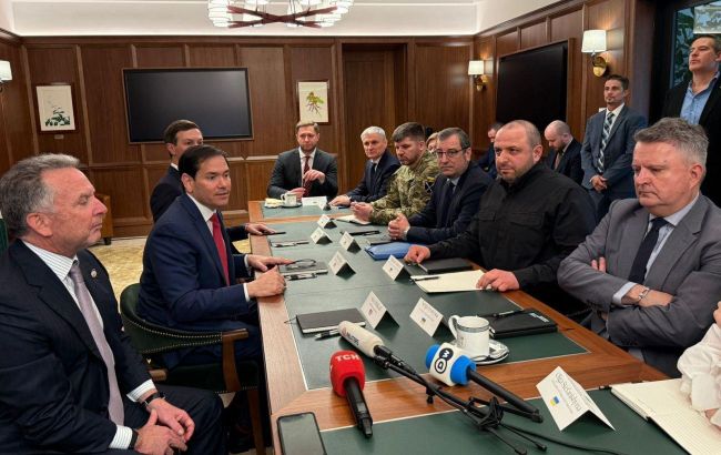 Ukraine-US-Russia talks reported in Abu Dhabi, Kyiv clarifies