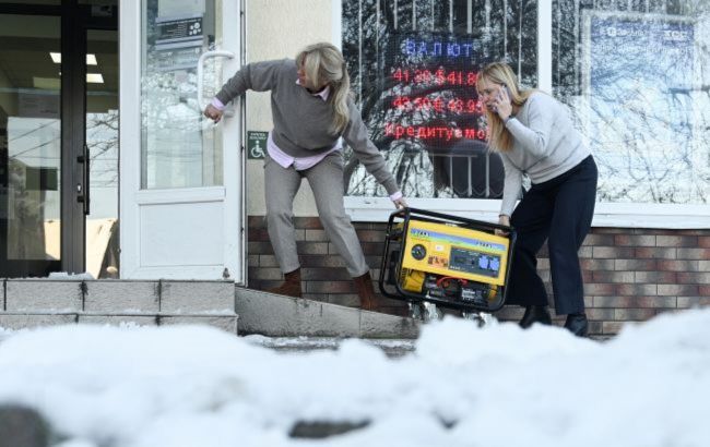 Kyiv to receive 400 generators from Poland