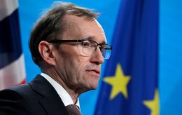 Norway backs Ukraine's legal strikes on Russian airbases, foreign minister says