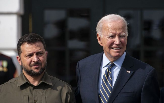 Biden to sign security commitments with Ukraine during G7 summit 