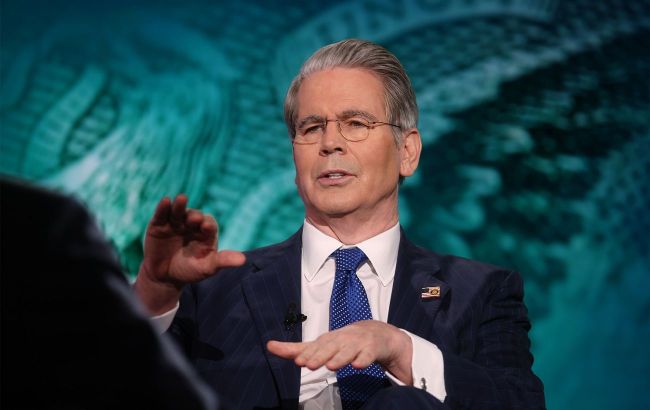 US ends all exceptions for Russian and Iranian oil