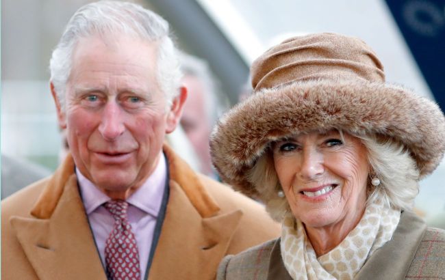 King Charles III and Camilla unveil festive Christmas card (Photo)