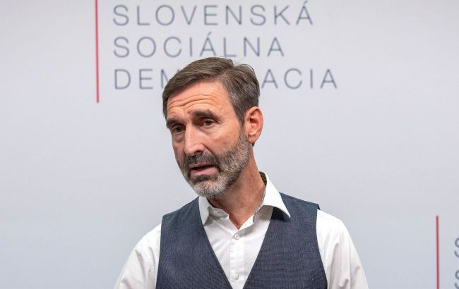 Slovakia threatens to halt diesel supply to Ukraine over Druzhba pipeline attacks