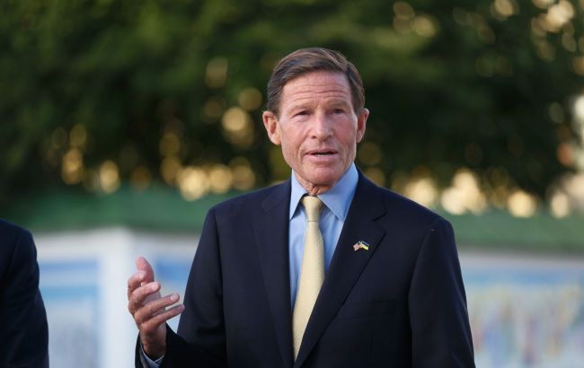 500% tariffs may hit buyers of Russian oil amid war in Ukraine — US senator