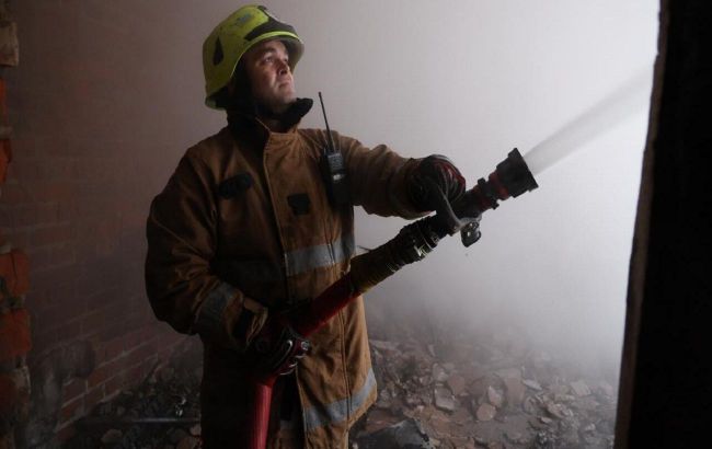 Russia strikes Ukraine's firefighters in Poltava region