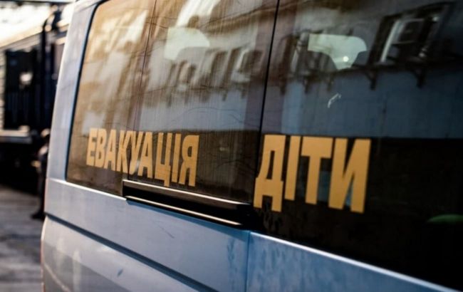 Escape from occupation: Ukraine manages to return three more children