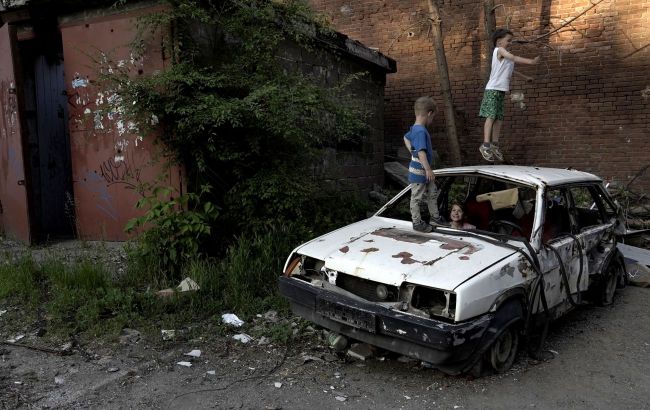 Evacuation of children from Donetsk region planned in two communities