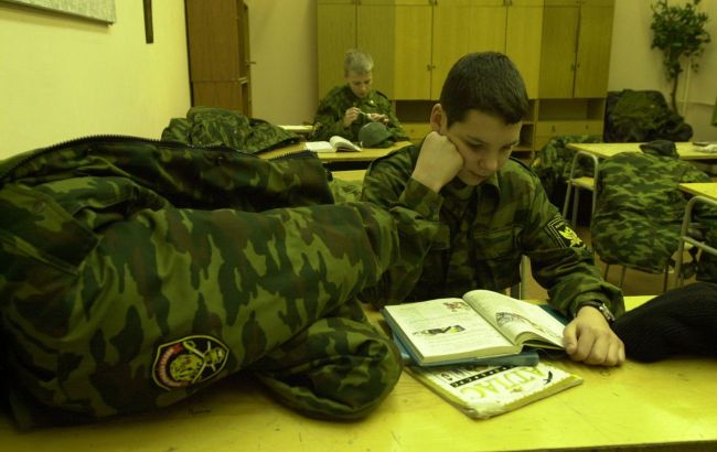 Donetsk youth forced into intense war prep - NRC
