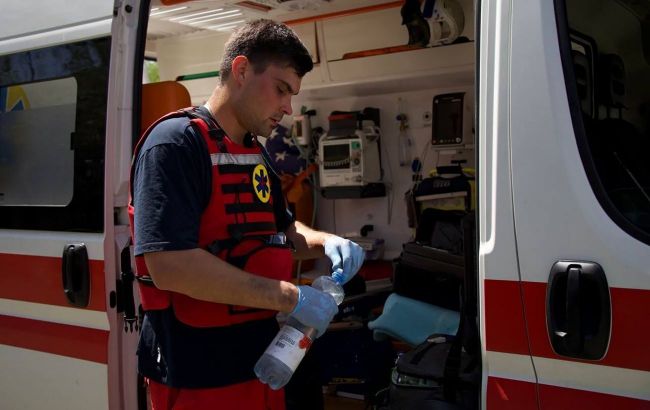Russia strikes ambulance with drone in Ukraine's Kherson: Casualties reported