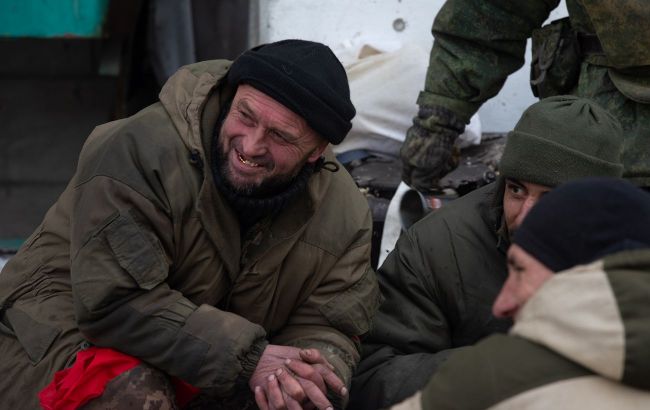 Russian soldiers' debauchery in rear areas revealed in intercepted conversation