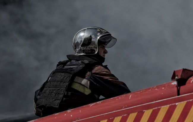 Russia strikes one of Ukraine's largest pharmaceutical warehouses near Kyiv