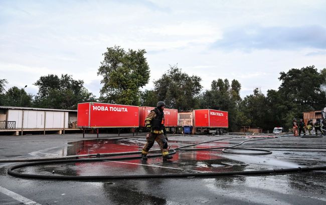 Russia destroys postal depot in Ukraine's Dnipro, killing one