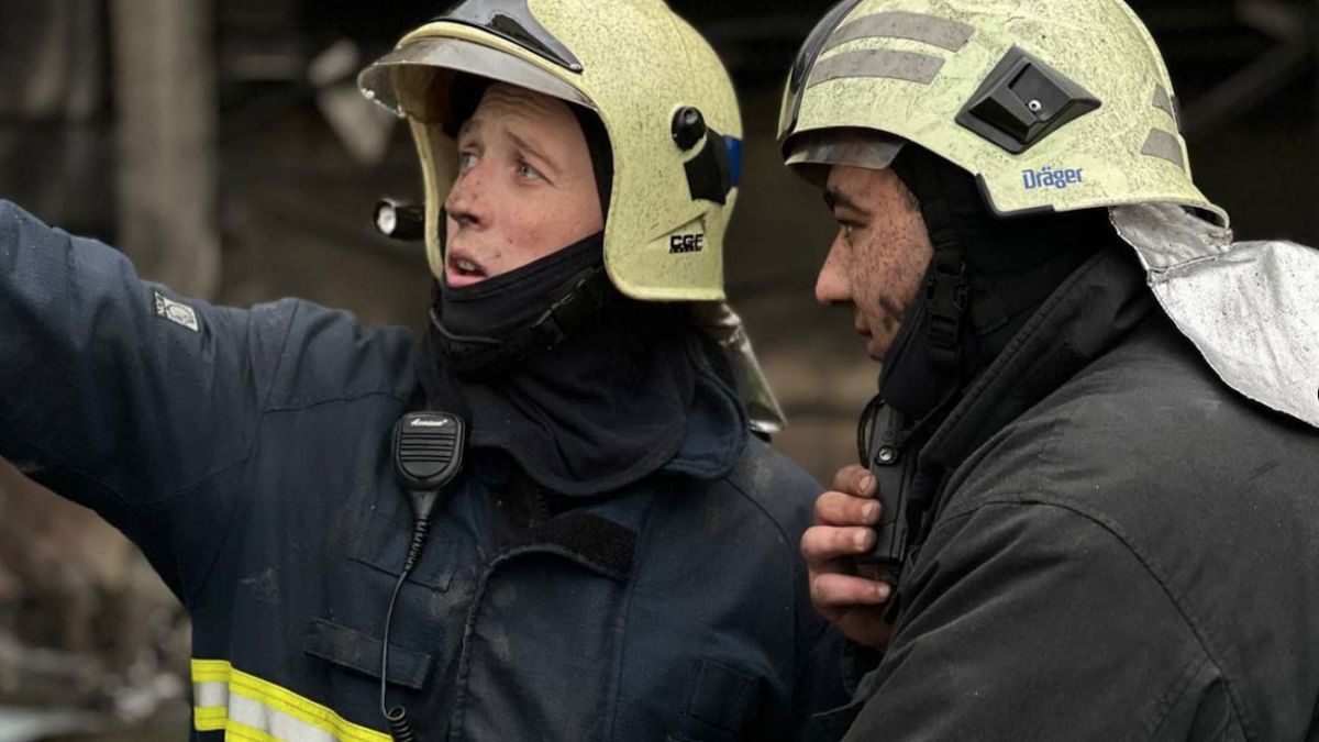 Russia strikes residential area in Kryvyi Rih: Killed and injured, including children reported