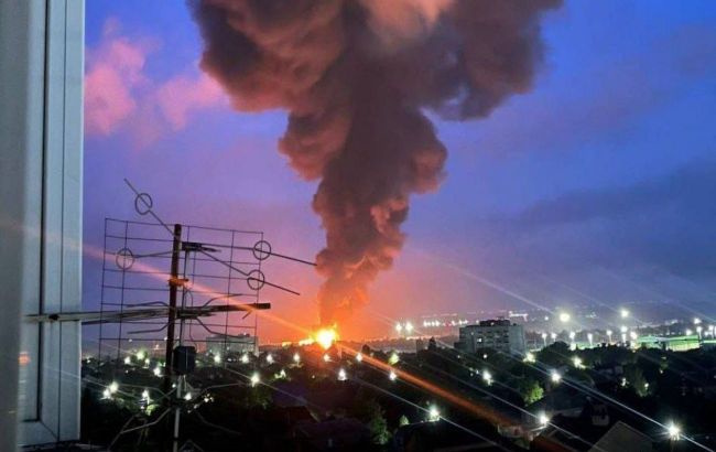 SSU drone attack: Fire at oil depot in Rostov region continues for second day