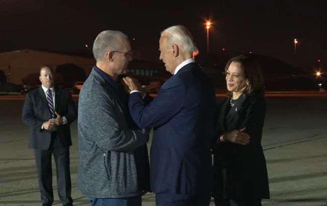 Freed Americans arrive in Washington as part of exchange with Russia