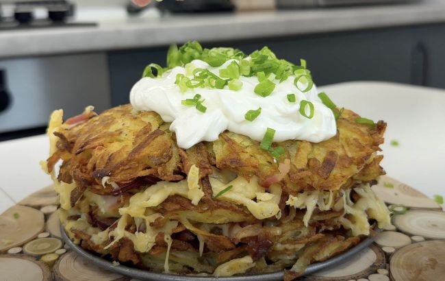 Ukrainian cuisine's latest hit: Potato pancake cake recipe