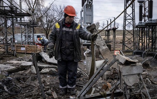Russian strikes hit coal mine twice in Dnipropetrovsk region, worker injured