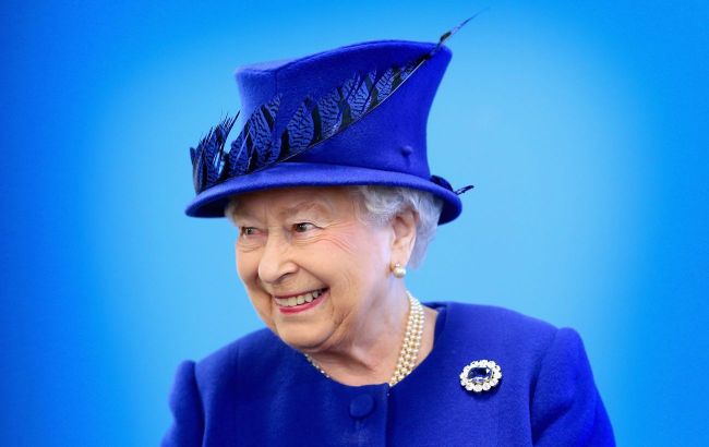 Elizabeth II&rsquo;s iconic style: Why every outfit was carefully chosen