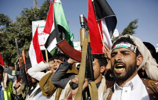 Yemeni Houthis launch rocket towards Israel