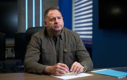 Top Zelenskyy aide heading to US, sources say