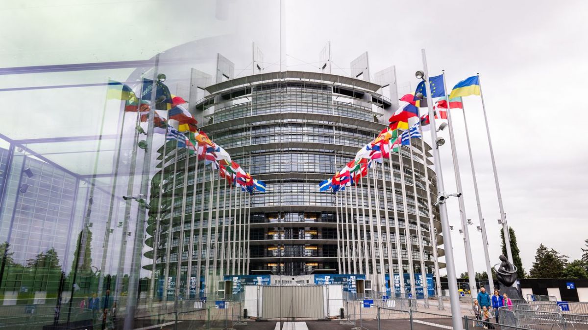 SEAT OF THE EUROPEAN PARLIAMENT IN STRASBOURG ���������