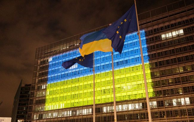 EU builds legal framework to hand over frozen Russian funds to Ukraine