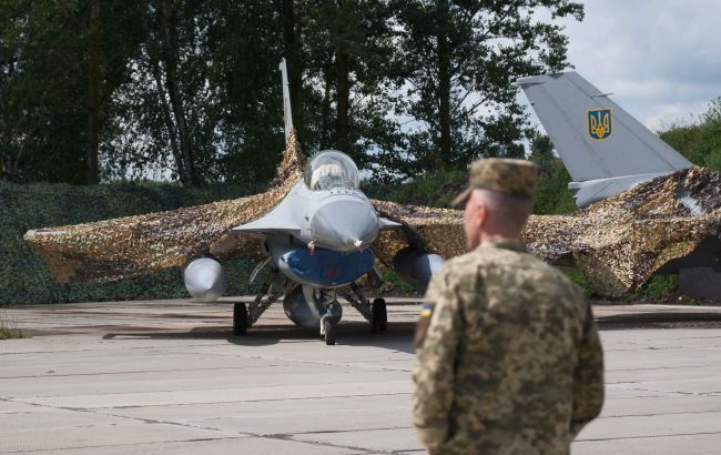 Ukraine's Air Force says no foreign pilots participate in F-16 combat flights