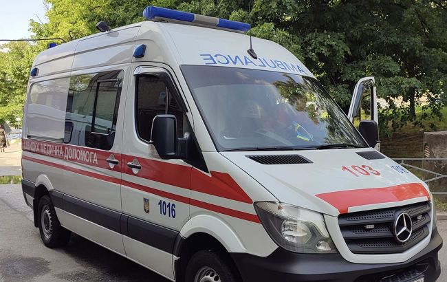 Russia strikes enterprise in Ukraine's Dnipro, multiple injuries and deaths reported