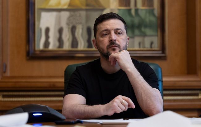 Zelenskyy vows to make Ukraine's Flamingo missiles a common sight over Russia