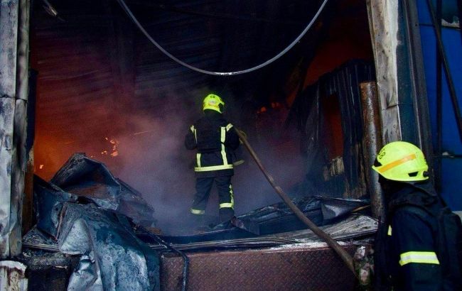 Russian strikes destroy nearly half of Ukrainian logistics company's warehouses