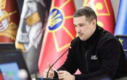 Ukraine allows partners to train AI on real battlefield data for first time