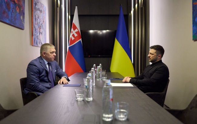 Zelenskyy and Slovakia's Fico set meeting to discuss improving relations