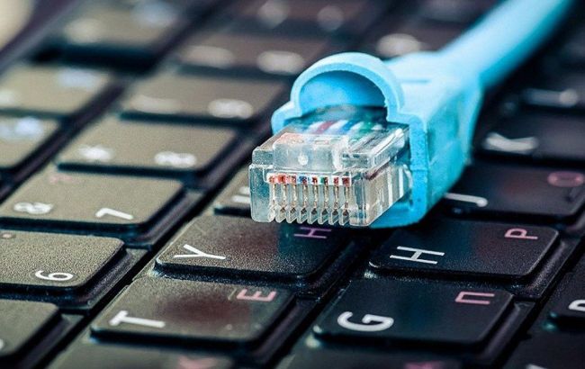 Internet disappears in Gaza Strip