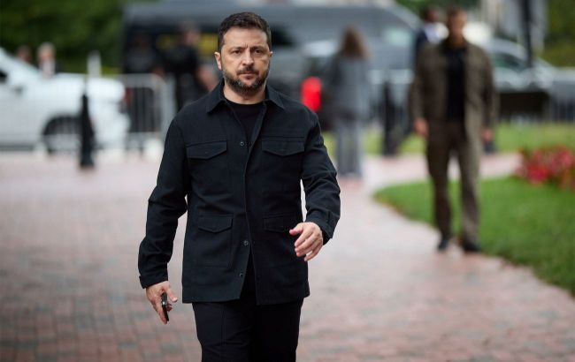 Zelenskyy arrives in US on a visit - Source