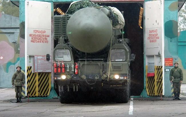 Russia says nuclear warheads delivered to Belarus during drills