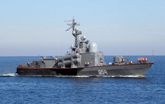 Ukrainian drones sink Ivanovets missile boat: Intelligence shares video