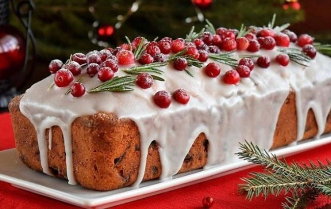Simple English fruitcake for Christmas