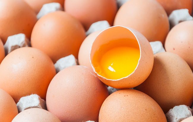 What color yolk is healthiest? Scientist's recommendation