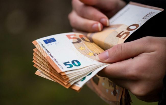 EU swiftly punishes Ukraine over NABU and SAP corruption scandal
