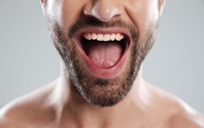 Don&rsquo;t ignore this sign on your tongue &ndash; It signals dehydration