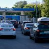 Russia sends teachers to calm angry drivers waiting in gas lines