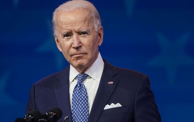 Biden pokes fun at Trump's age: 'One candidate is too old, other one is me'