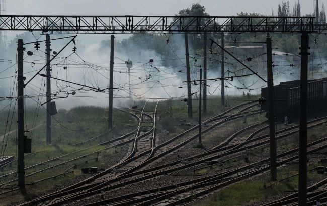 Explosions rock railway station area in Russian-occupied Donetsk