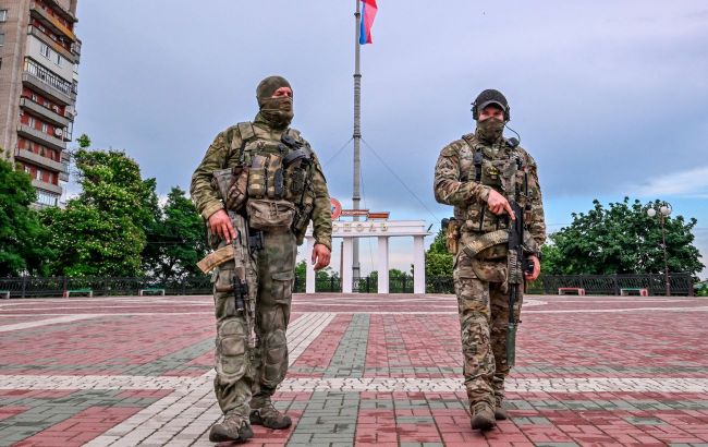 Ukrainian guerrillas blow up Russian troops with equipment in Melitopol