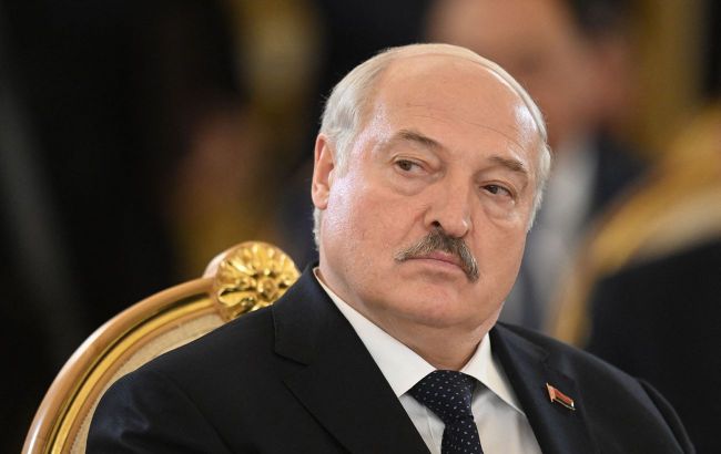 Lukashenko dismisses Belarusian Ambassador to Ukraine