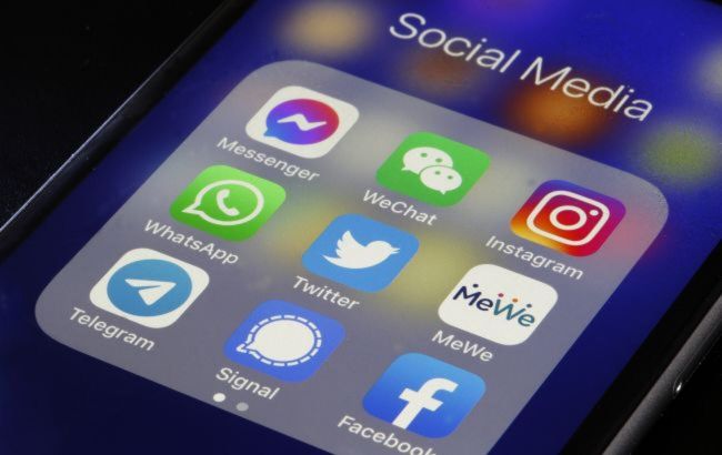 Nepal blocks dozens of social networks, including Facebook and YouTube