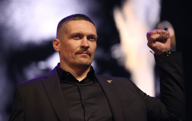 Usyk’s romantic post-fight moment: Read his lips (video)