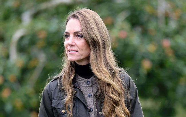 Kate Middleton nails autumn style with chic country jacket and boots combo