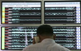 Strongest earthquake in decade hits Kamchatka, tsunami threat declared